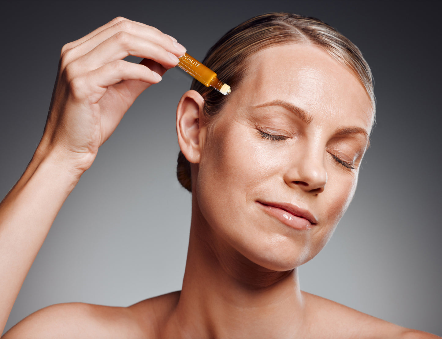 Contorno de Ojos Antiedad – Reducción de Bolsas y Ojeras con Eyeseryl y Vin-Up Lift – 10 mL – Efecto Lifting Progresivo