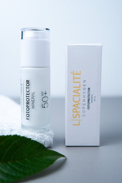Fotoprotector Mineral SPF50+ | Protección y Nutrición con Filtros Non-Nano – 55 g – Sin Residuos y de Rápida Absorción